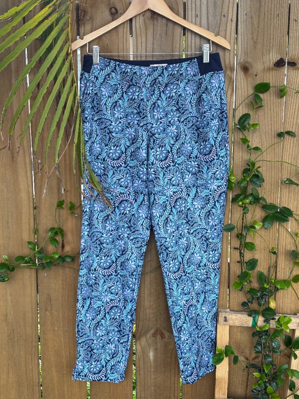 Tommy Bahama Everyday Active Pants Women’s S Multicolored Floral Paisley Stretch
